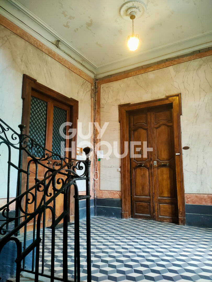 Bel appartement 5 pièces  Centre ville