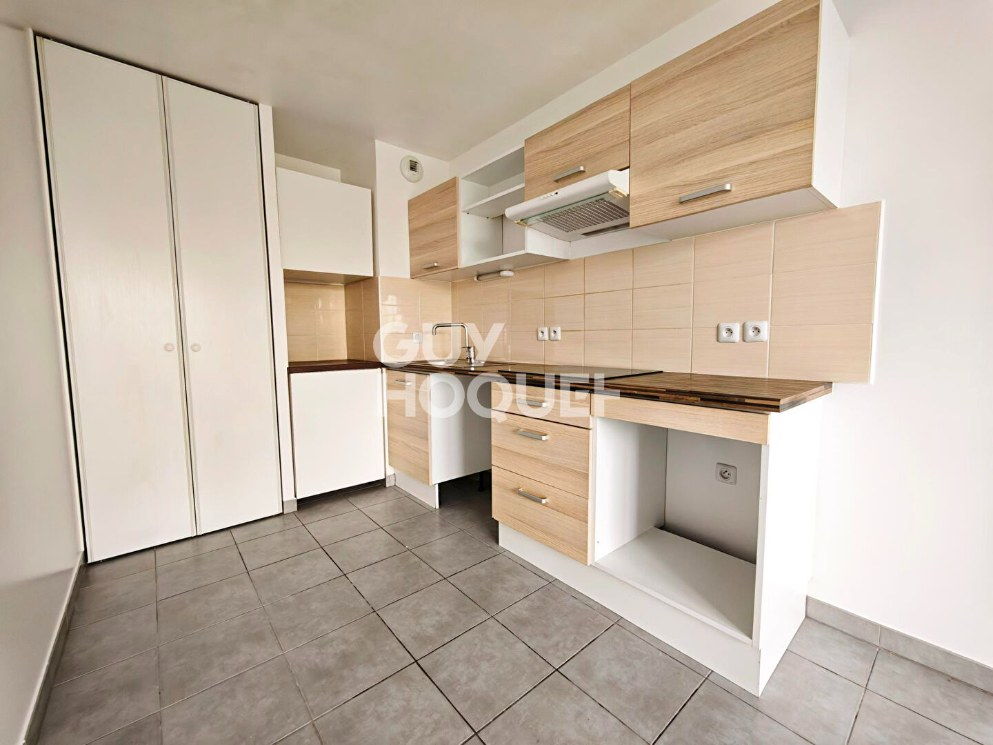 Appartement T2 à louer  résidence services  1er étage avec ascenseur
