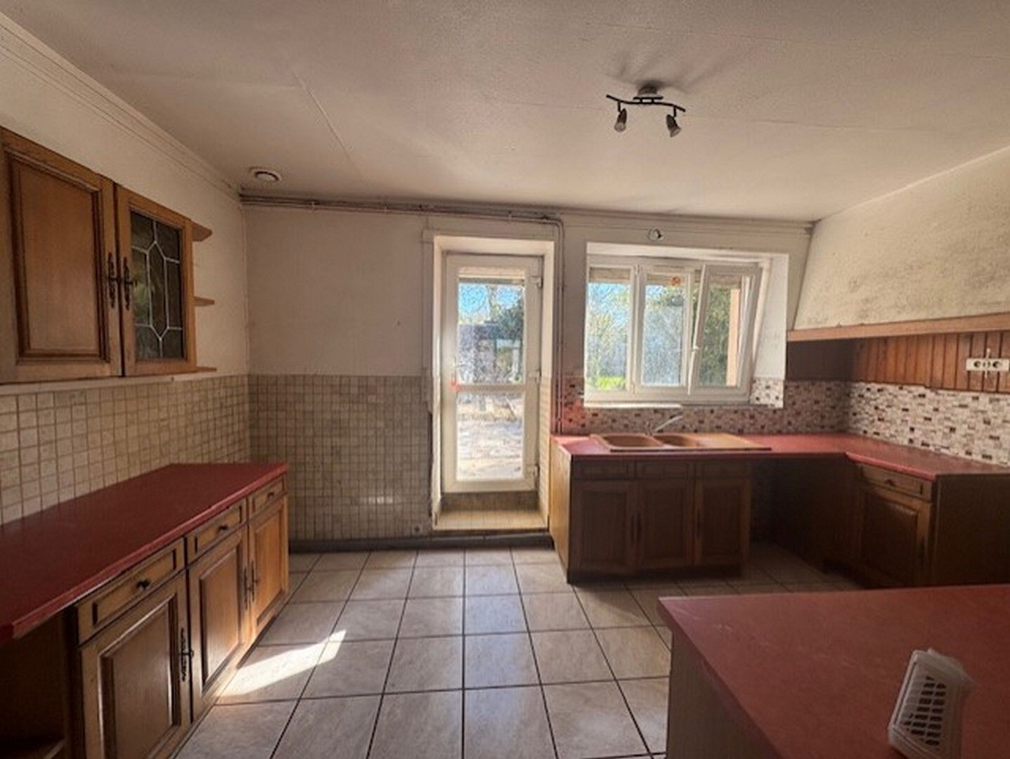 Maison 9 pièces à vendre à Chatillon sur Morin - Réf 4411