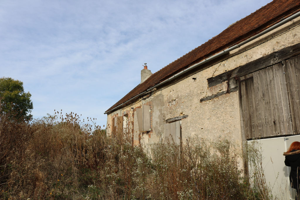 MAISON A RENOVER 2 PIÈCES AVEC JARDIN