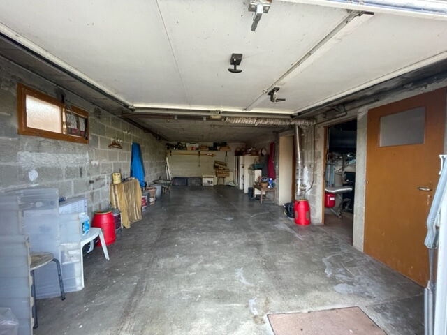 Maison d'habitation et ancien Corps de Ferme sur plus 1hectare à CORFELIX