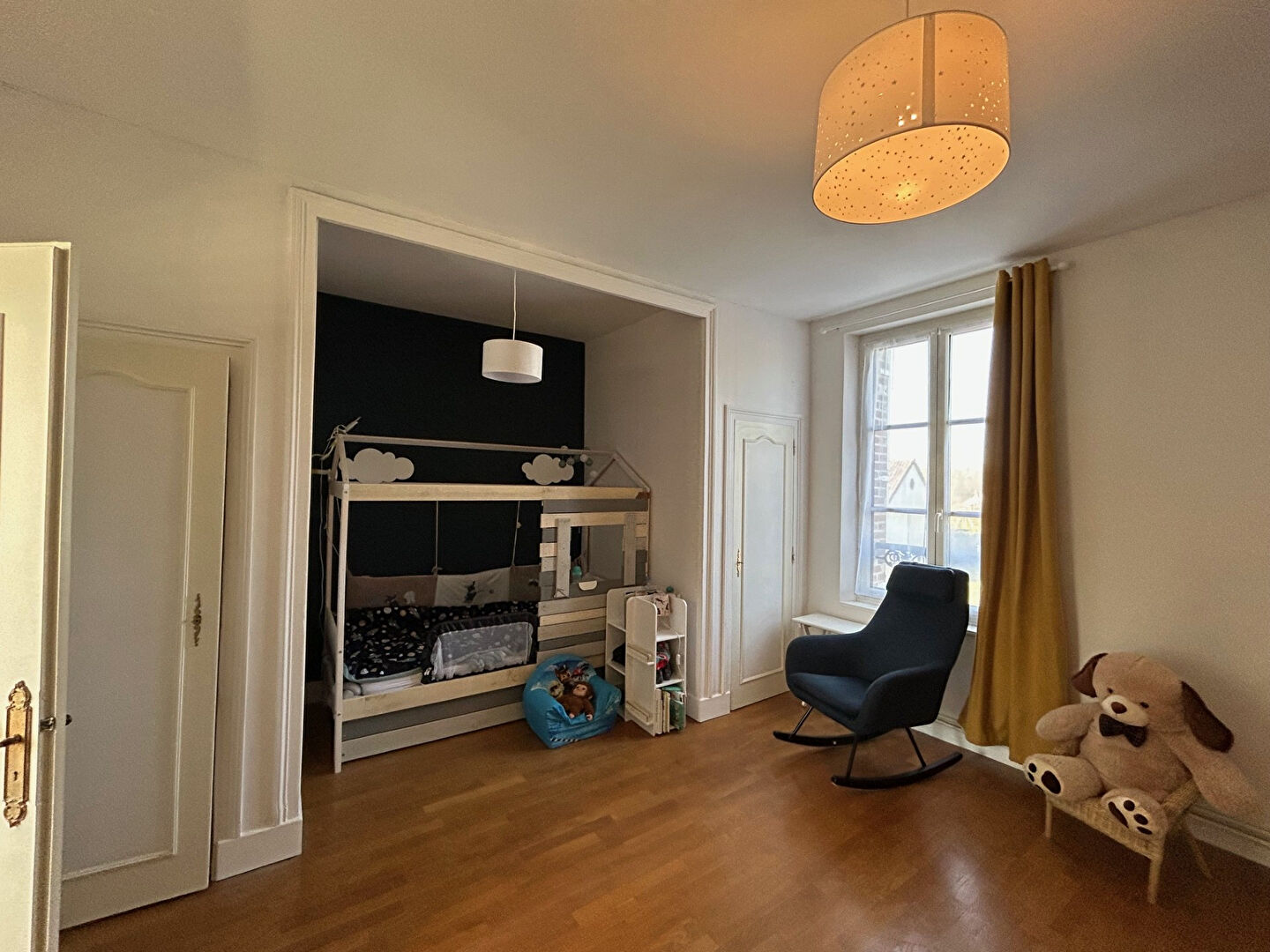 Maison Esclavolles Lurey 7 pièce(s) 189 m2