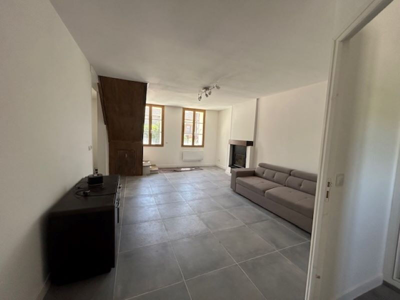 Maison à vendre à Broussy le Grand - 4 chambres