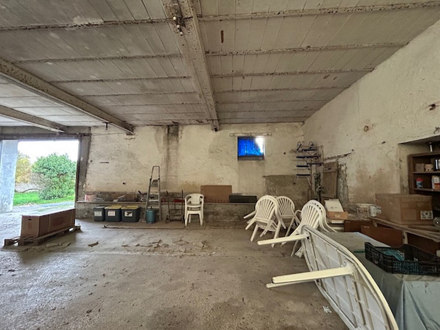 Ensemble immobilier à vendre à Connantre