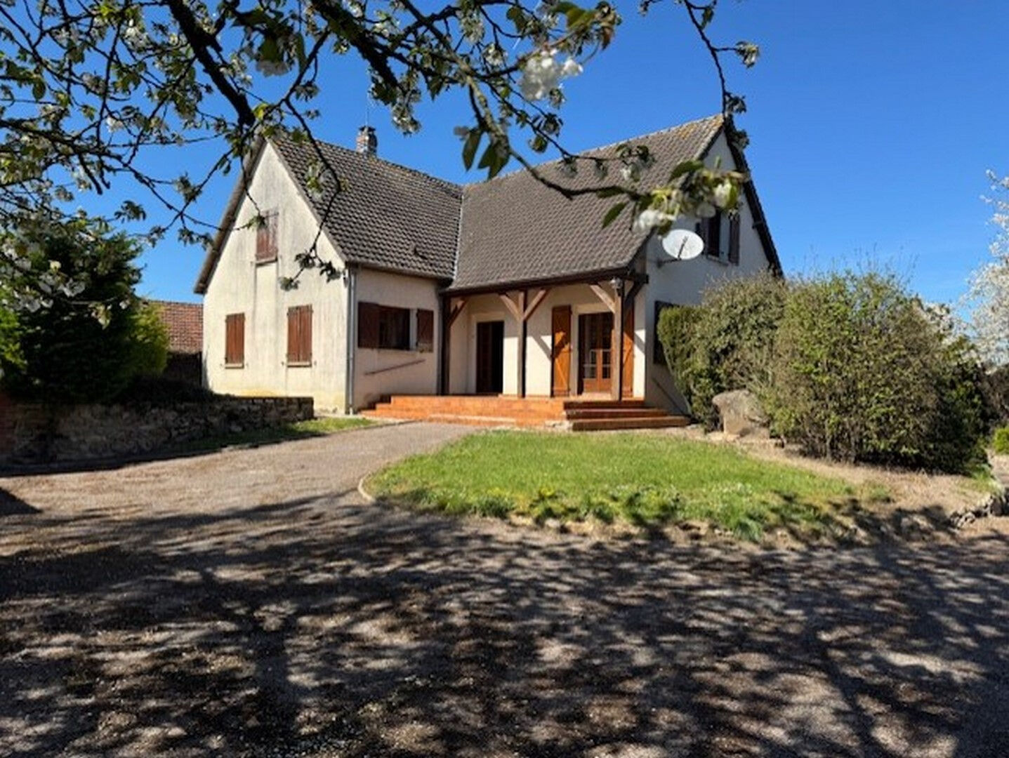 Maison Broussy Le Petit 8 pièce(s) 165 m2