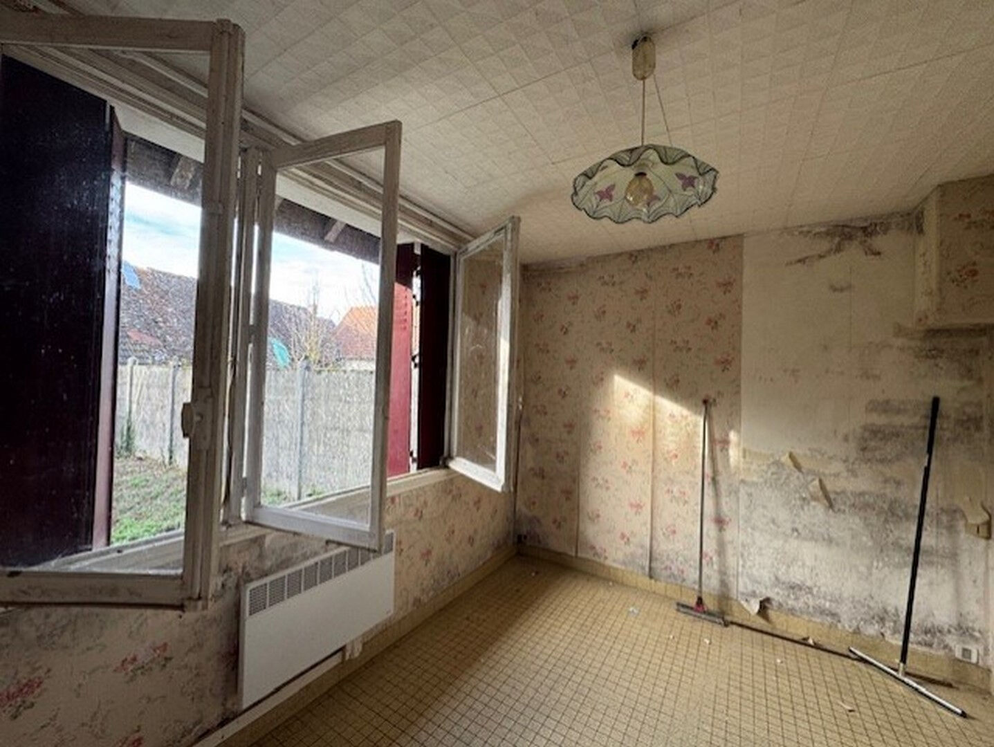 Maison à vendre à Anglure - 2 pièces avec jardin