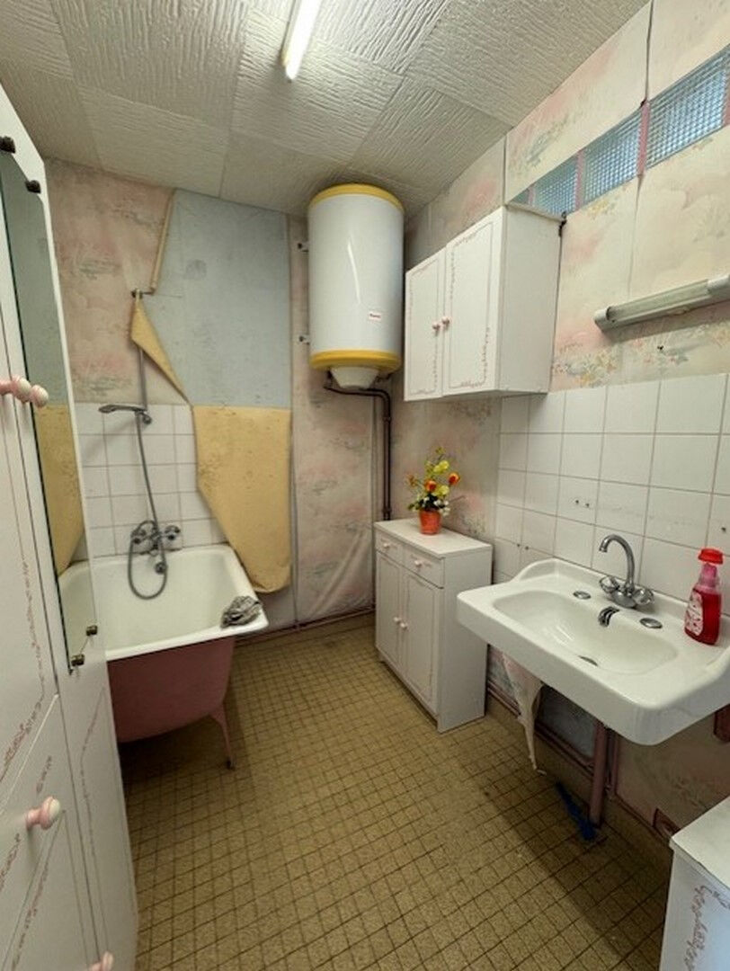 Maison à vendre à Anglure - 2 pièces avec jardin