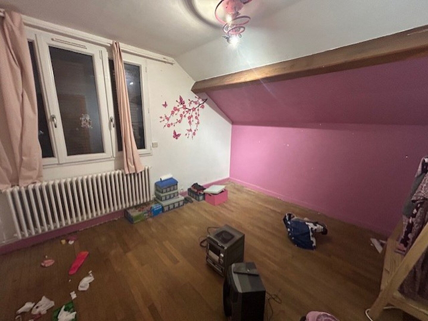 Maison à vendre à Broussy le Grand - 5 pièces avec jardin