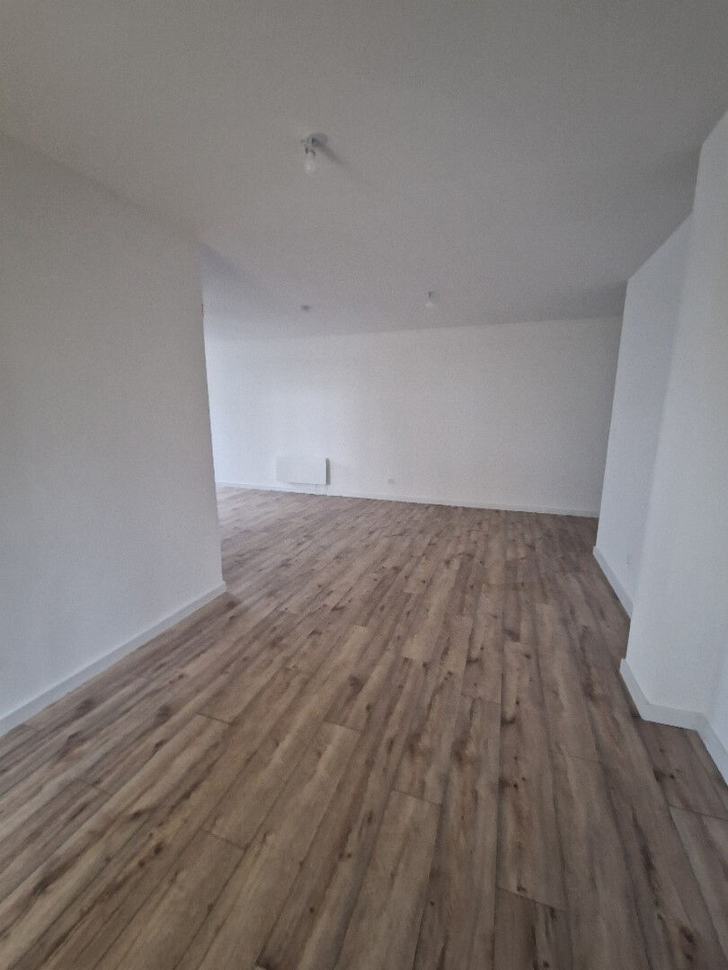 A LOUER APPARTEMENT RDC ESTERNAY 