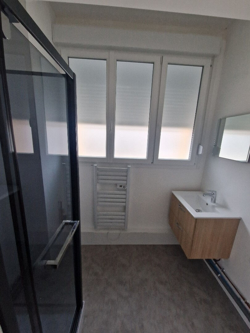 A LOUER APPARTEMENT RDC ESTERNAY 