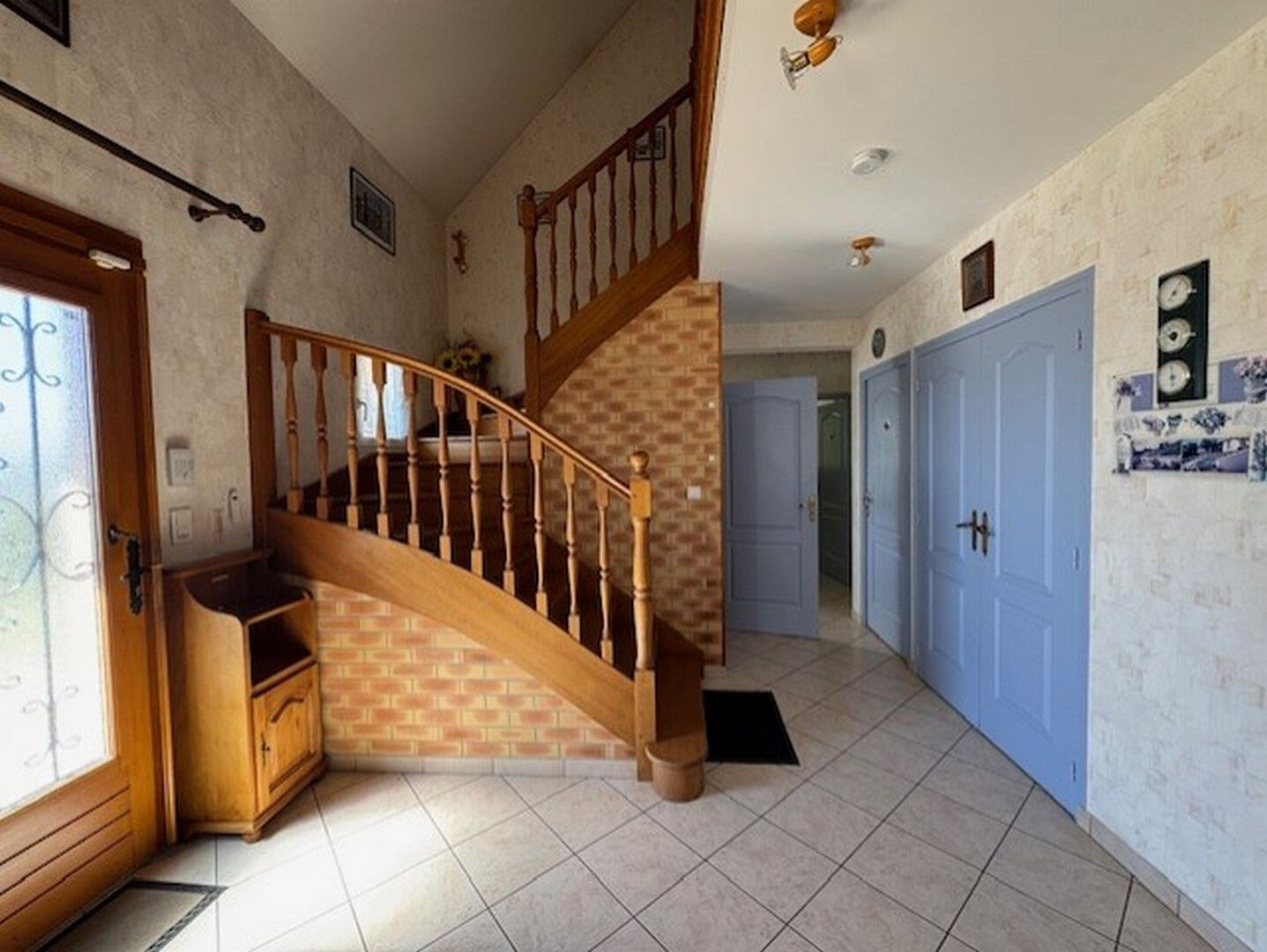 QUARTIER RECHERCHE -Maison 6 pièces à Sézanne -