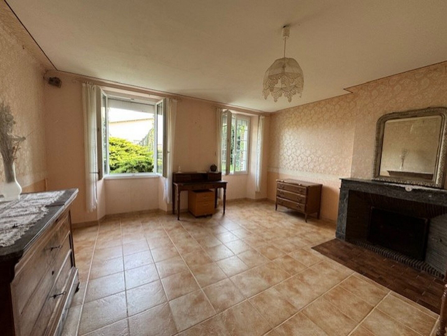 Maison Longère 6 pièces à vendre à Montgenost - Réf 4404