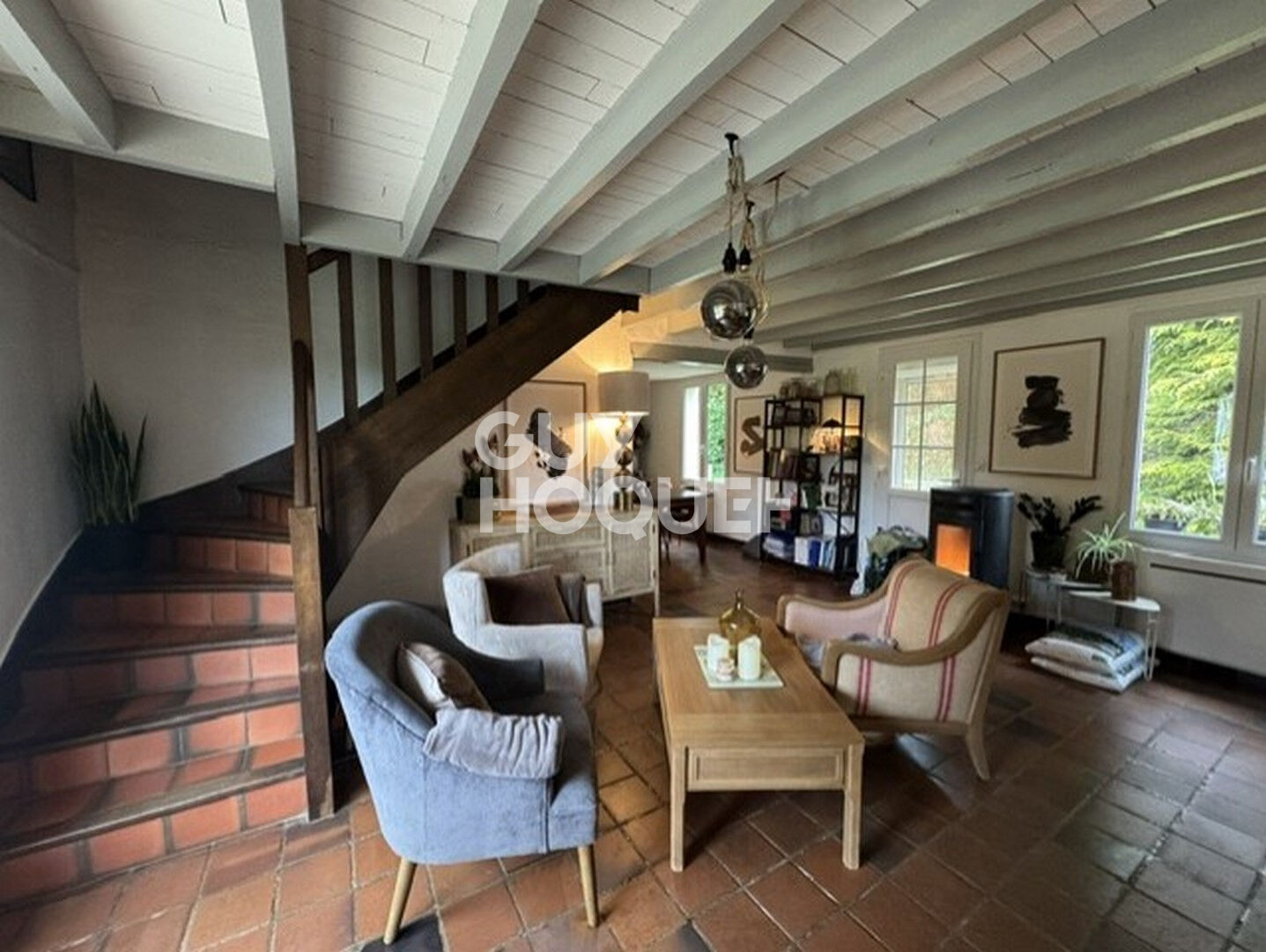 Maison charmante à vendre à Gault-Soigny, havre de paix et de lumière