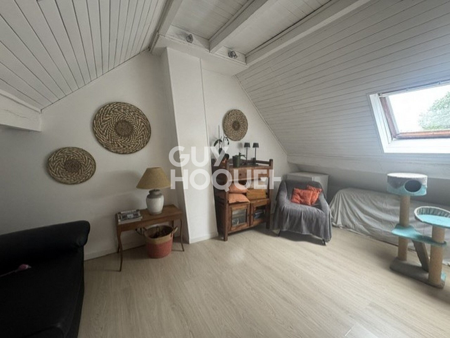 Maison charmante à vendre à Gault-Soigny, havre de paix et de lumière