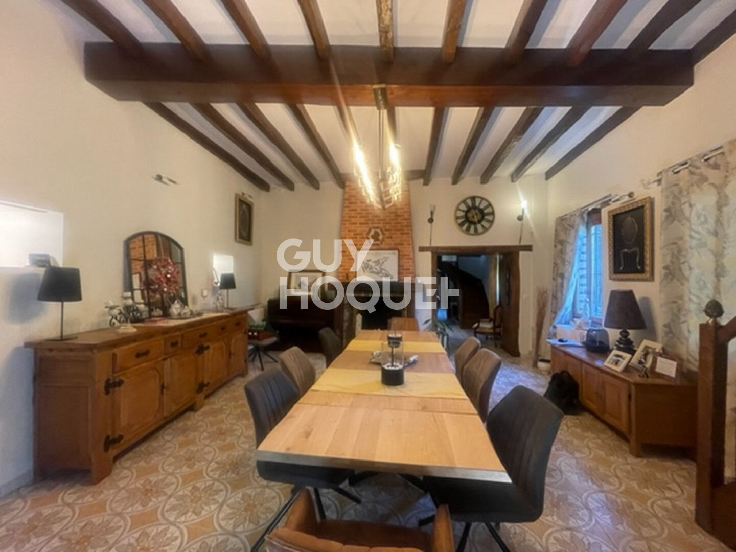 * COUP DE COEUR * TRES BELLE MAISON EN PIERRES PROCHE SEZANNE