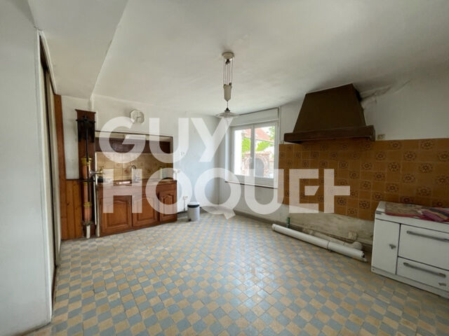 Maison située à Reuves