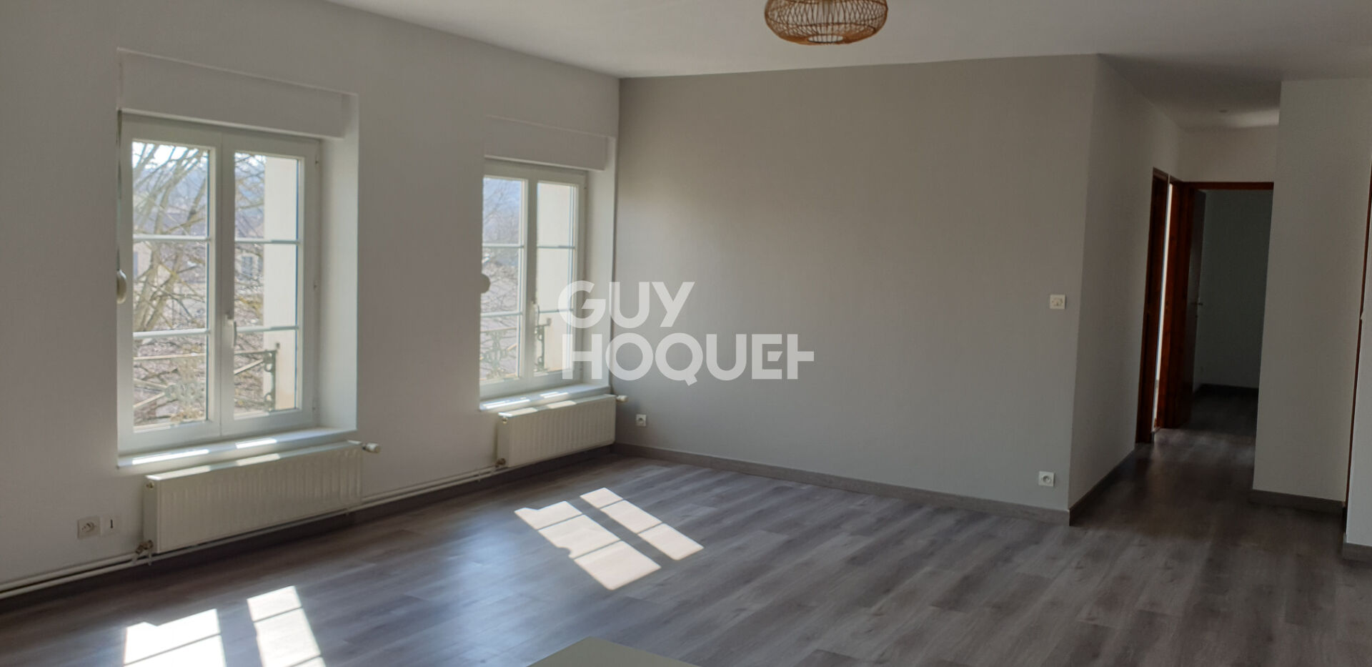 LOCATION APPARTEMENT 3 CHAMBRES