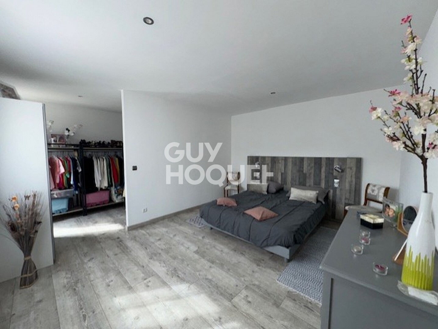 Maison à vendre à LE MEIX SAINT EPOING - 7 pièces, 5 chambres