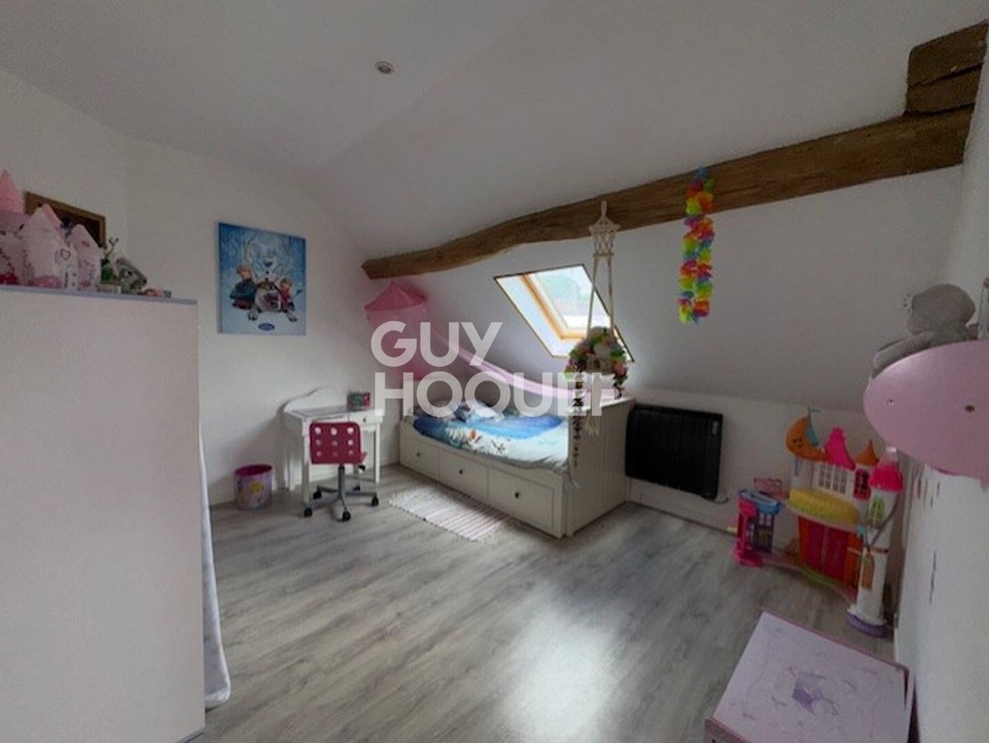 Maison à vendre à LE MEIX SAINT EPOING - 7 pièces, 5 chambres