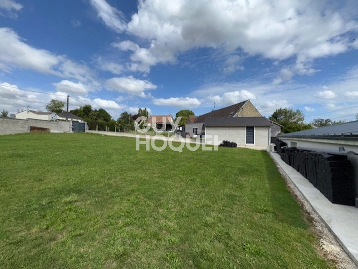 Maison à vendre à LE MEIX SAINT EPOING - 7 pièces, 5 chambres