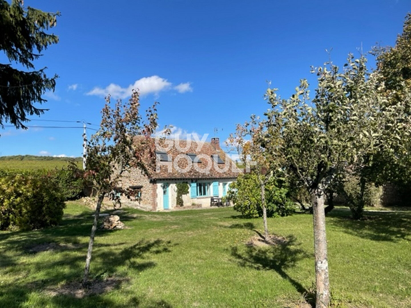 LA CELLE SOUS CHANTEMERLE : maison de 5 pièces (110 m²) à vendre