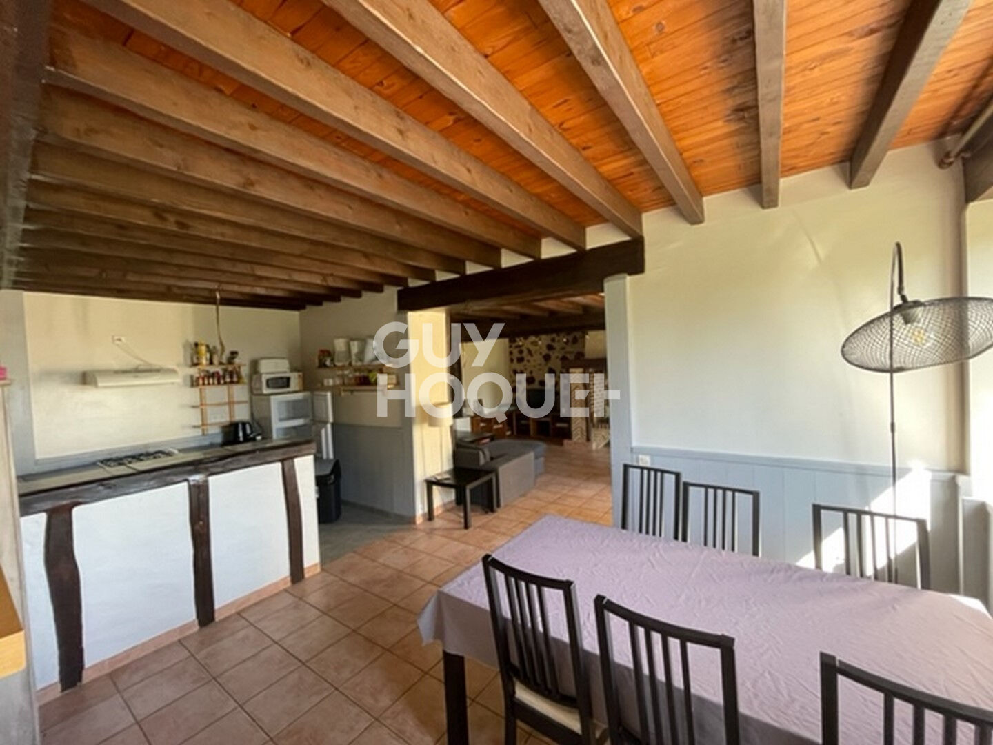 LA CELLE SOUS CHANTEMERLE : maison de 5 pièces (110 m²) à vendre