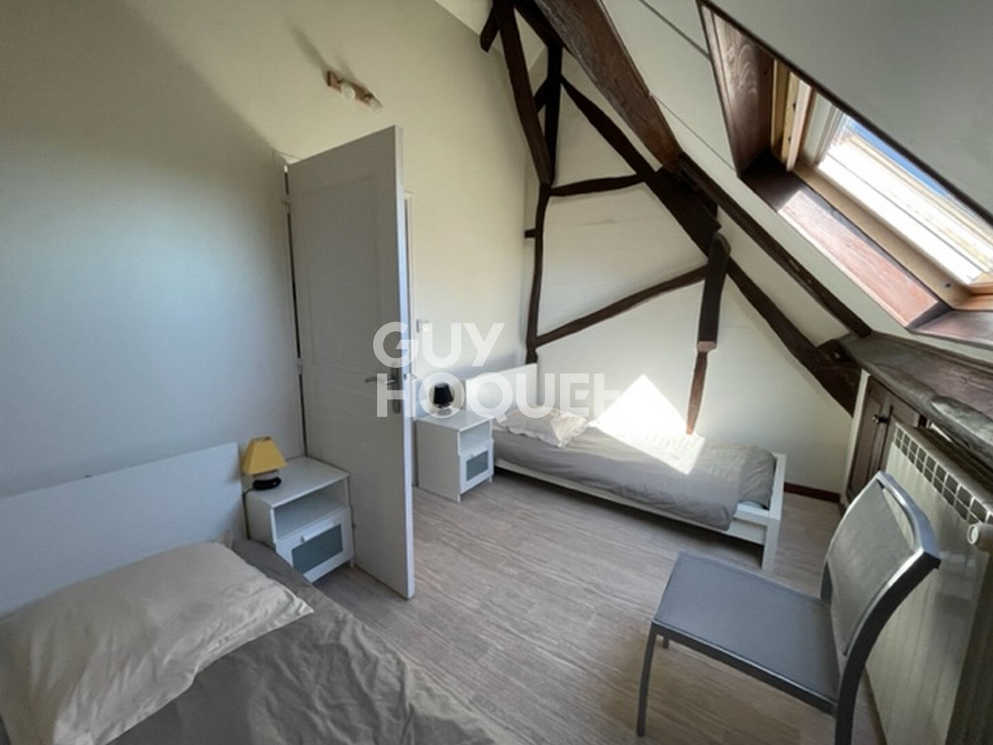 LA CELLE SOUS CHANTEMERLE : maison de 5 pièces (110 m²) à vendre