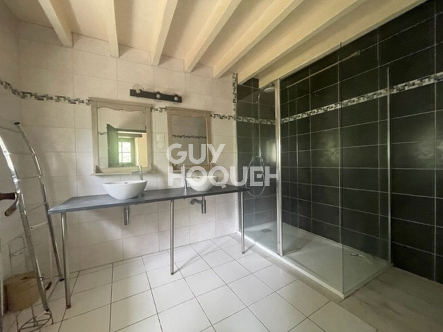 LA CELLE SOUS CHANTEMERLE : maison de 5 pièces (110 m²) à vendre