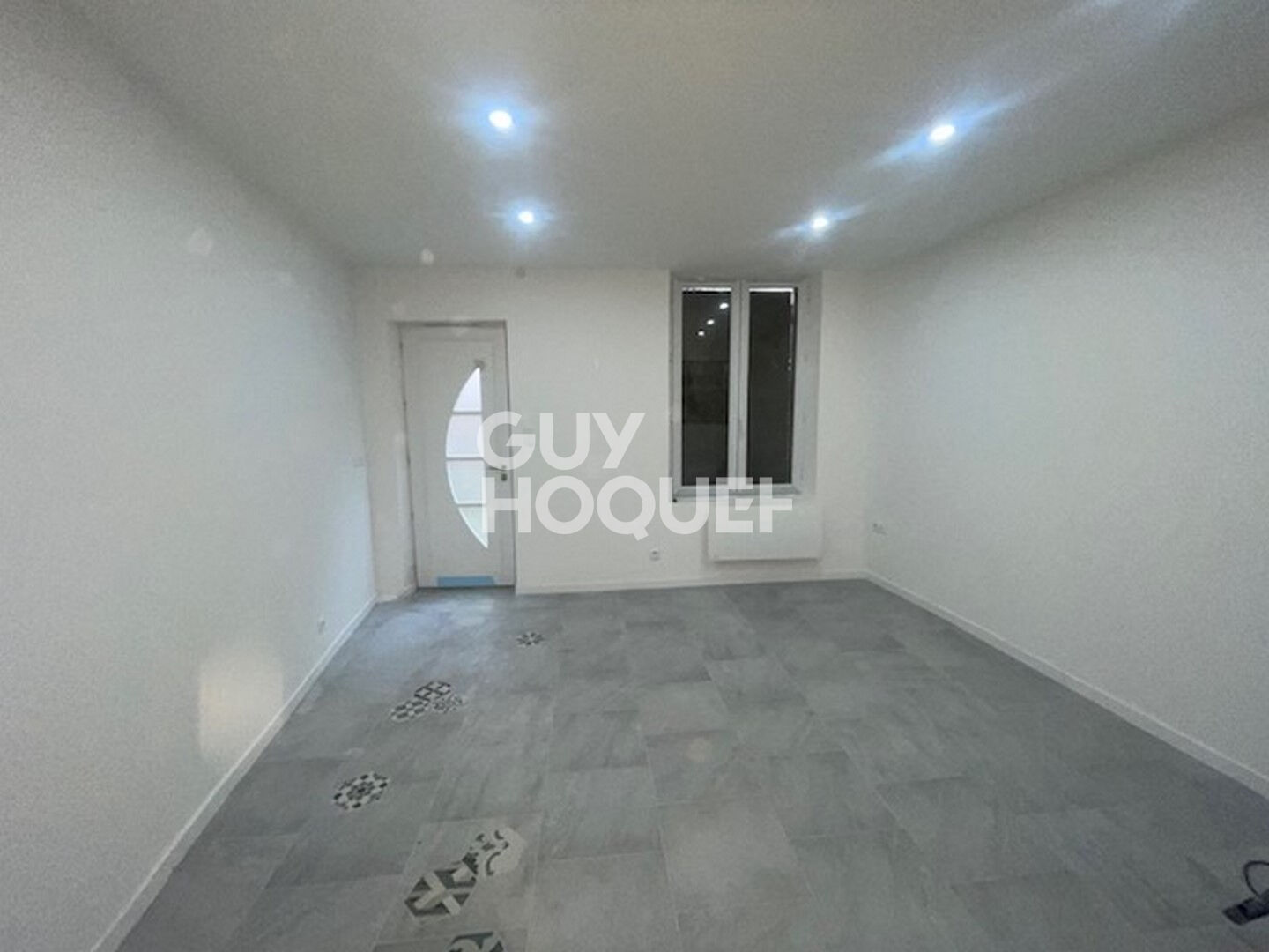 SEZANNE CENTRE - MAISON RENOVEE