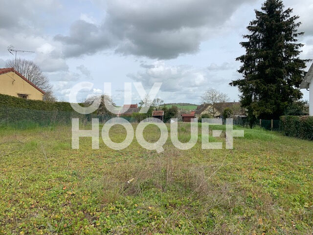 TERRAIN A BATIR -QUARTIER CALME SEZANNE