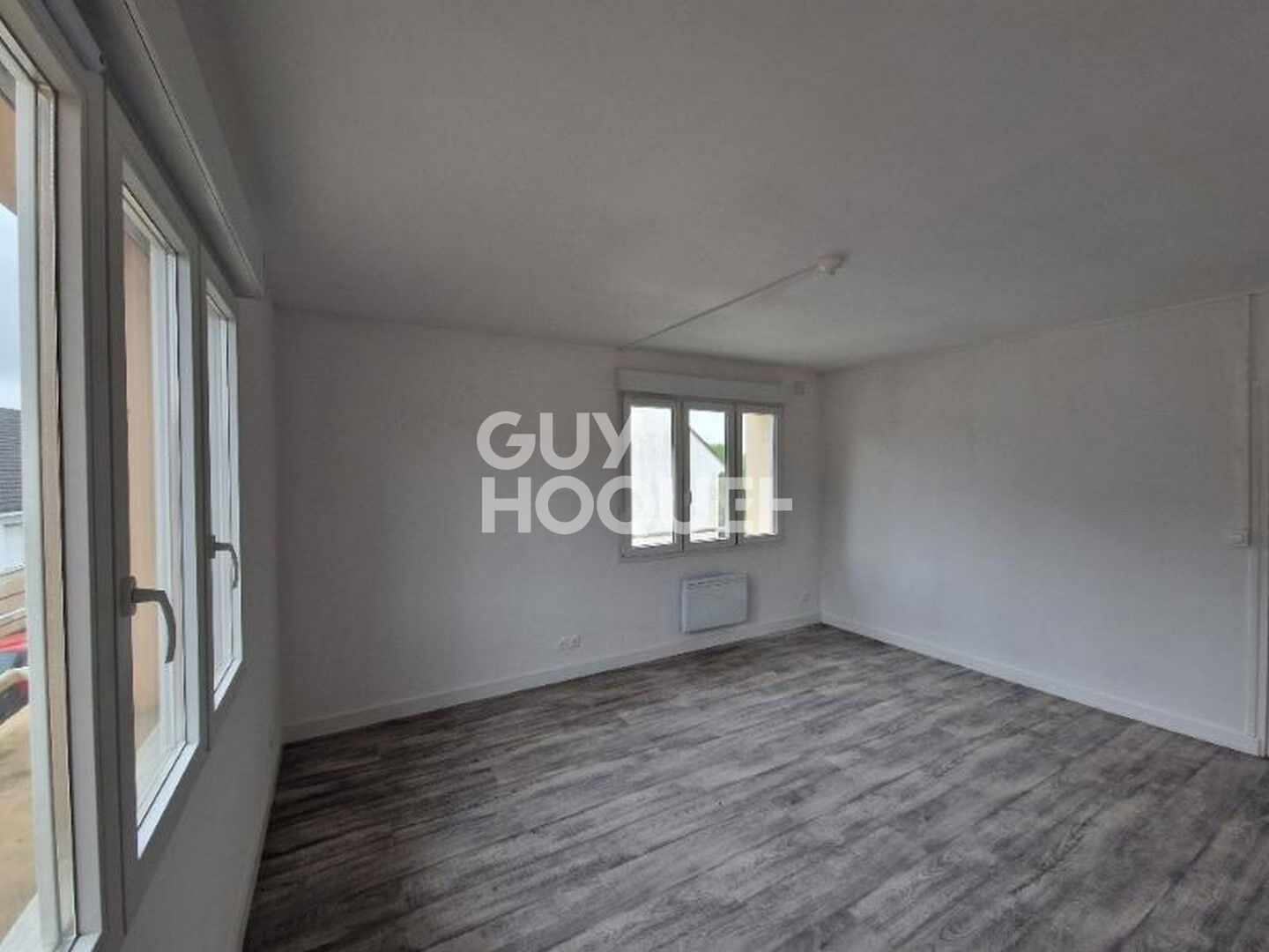 ESTERNAY : appartement de 3 pièces à louer