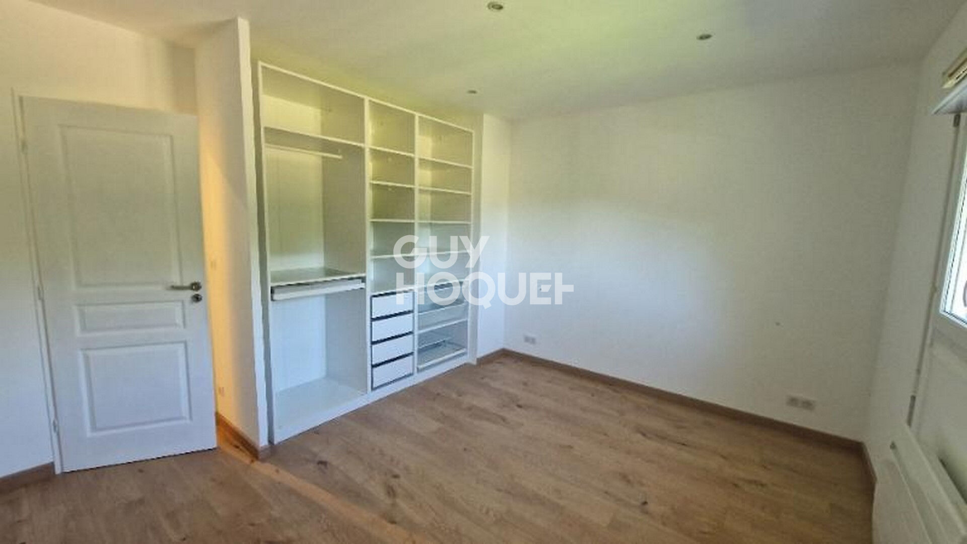 A LOUER ESTERNAY MAISON