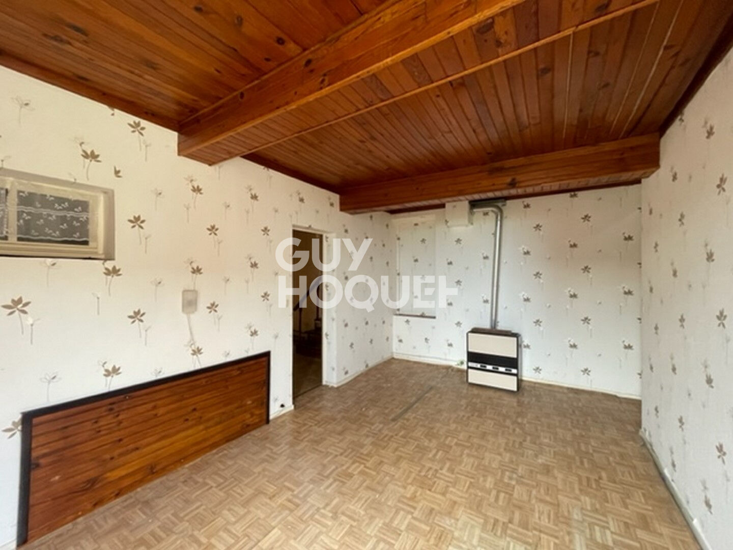 BROYES : maison de 4 pièces avec jardin indépendant