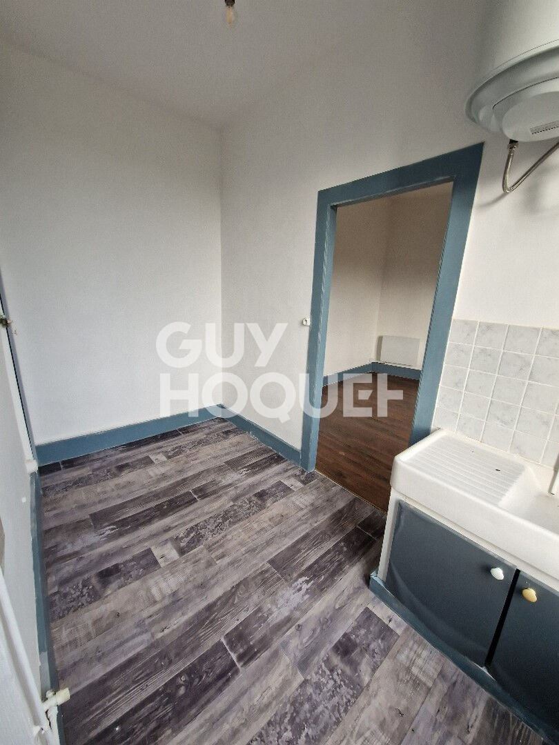 SEZANNE A LOUER  APPARTEMENT - TYPE 2