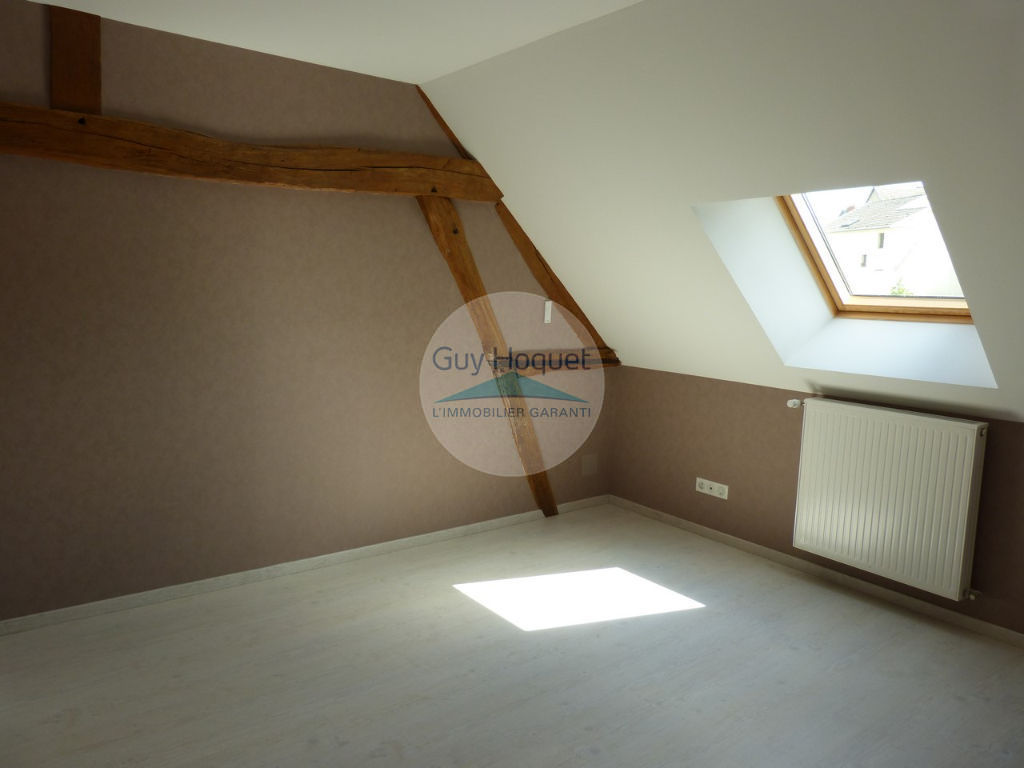 SEZANNE ** A LOUER DUPLEX **