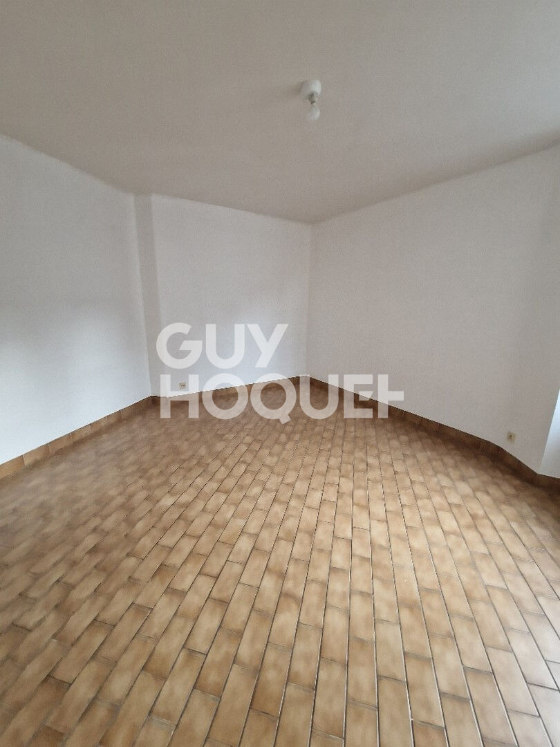 SEZANNE CENTRE VILLE - A LOUER TYPE 3