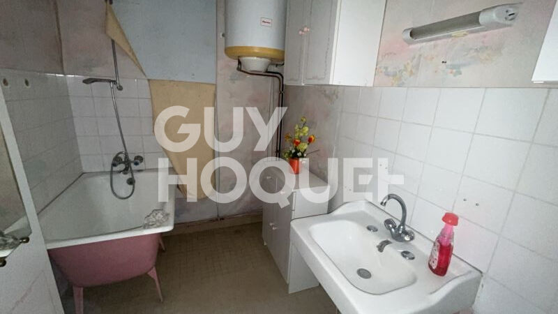 Maison à vendre à Anglure - 2 pièces avec jardin