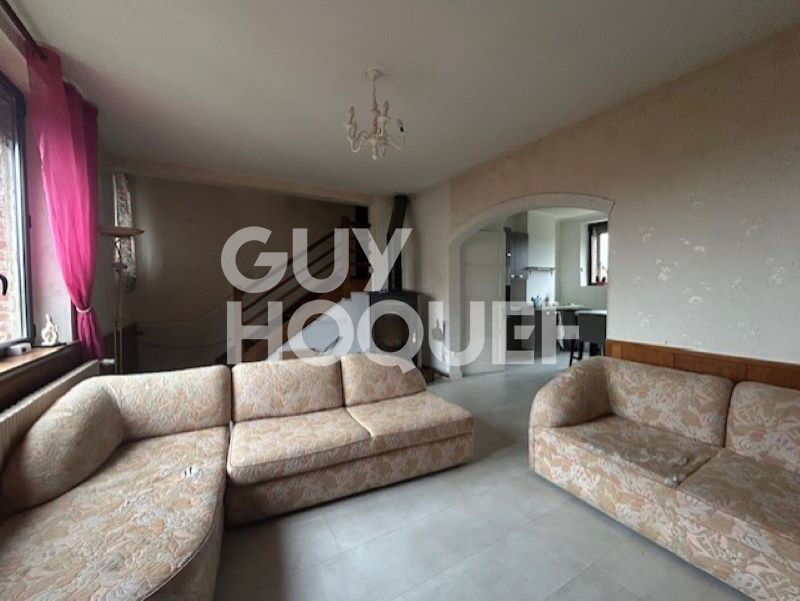 Maison à vendre à Broussy le Grand - 5 pièces avec jardin