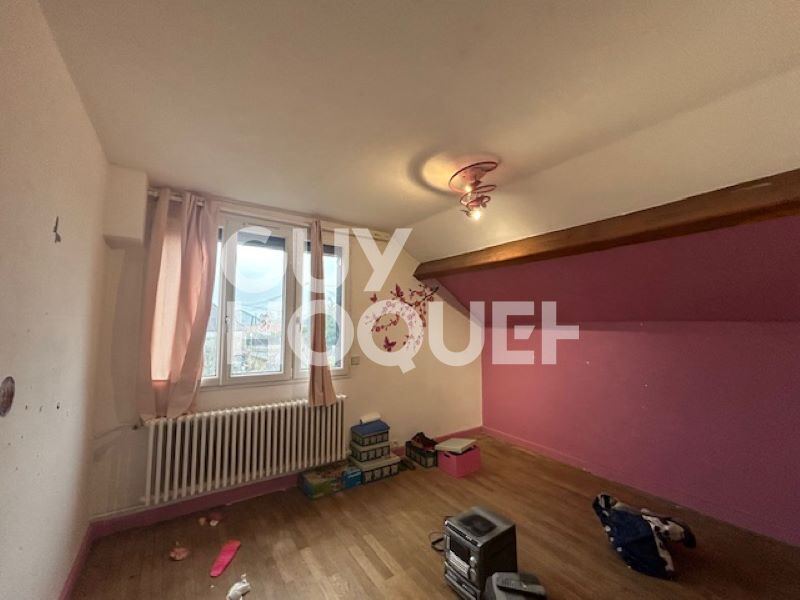 Maison à vendre à Broussy le Grand - 5 pièces avec jardin