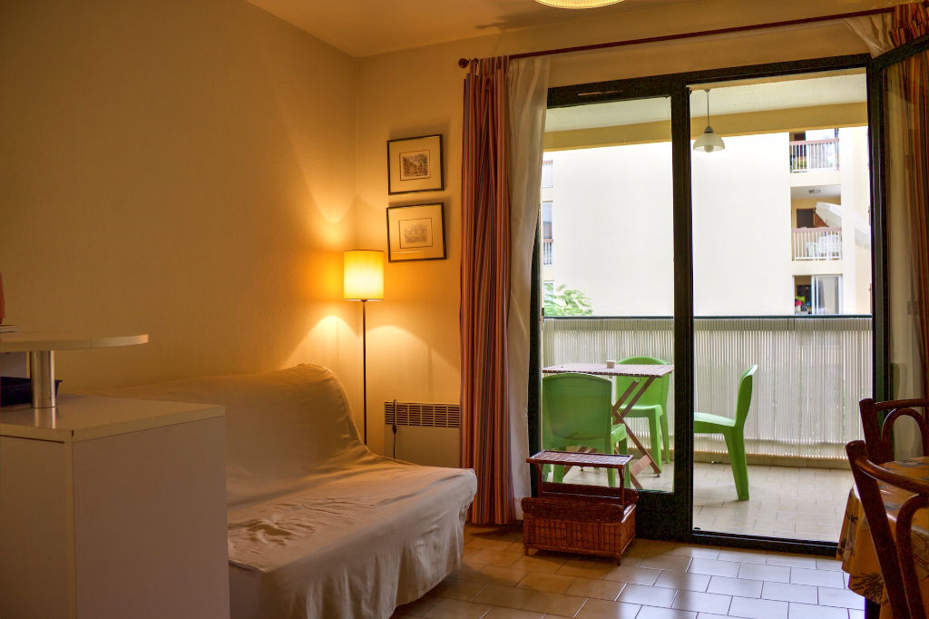 Meublé Sanary 1 pièce 22,1 m2 Résidence piscine