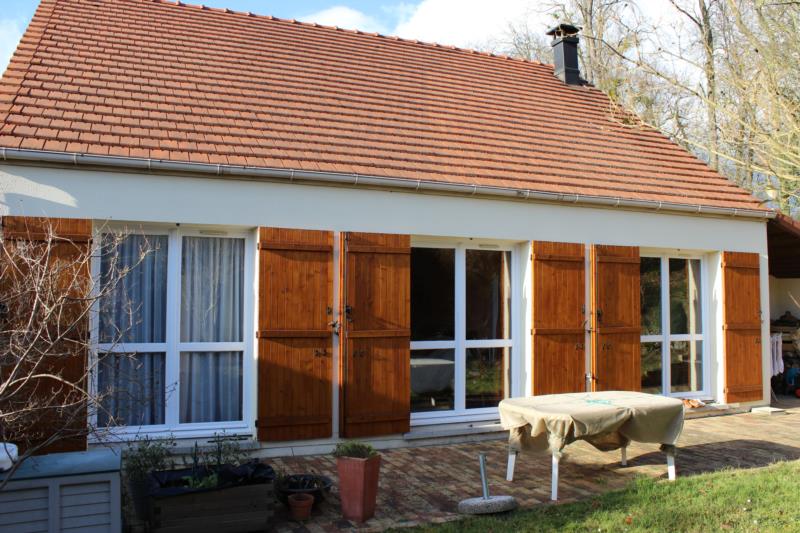 A VENDRE MAISON plain pied  4 PIECES A ETIOLLES