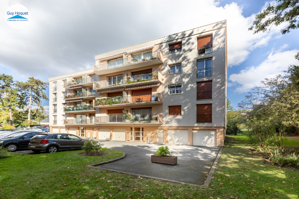 SOISY SUR SEINE : appartement 2 pièces avec terrasse