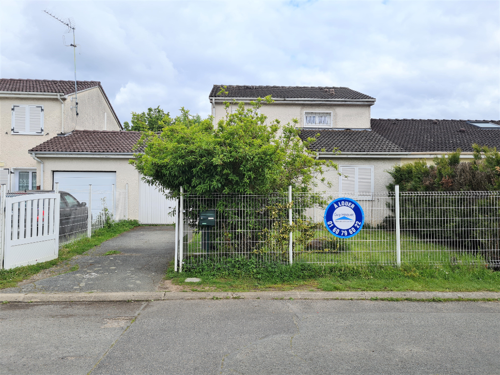 À LOUER : Maison Kaufman & Broad, 4 pièces, 3 chambres, 1 bureau aux Métairies (SOISY SUR SEINE)