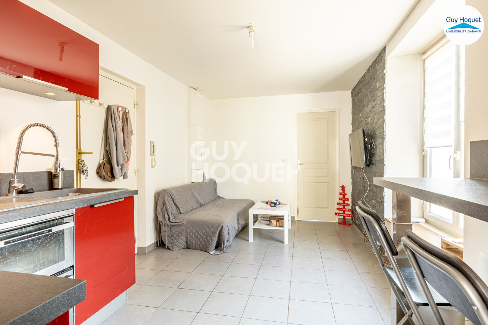 En vente à SOISY-SUR-SEINE : appartement 2 pièce au premier étage en plein coeur de ville !