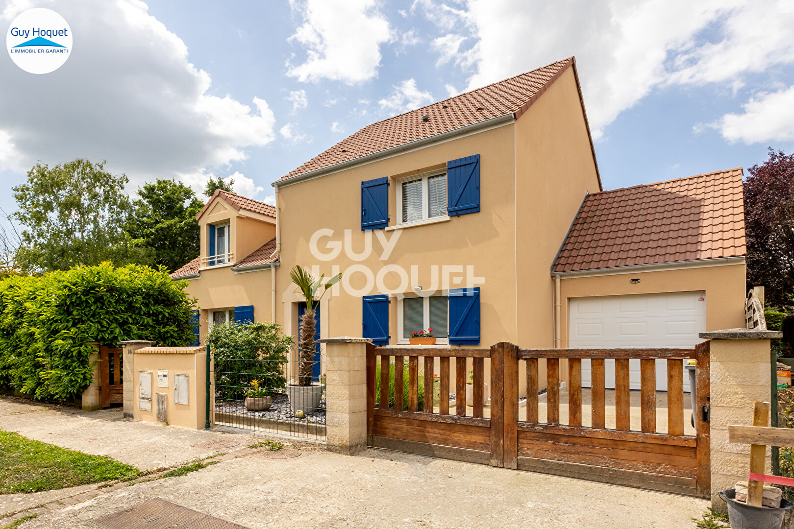 EN VENTE : Maison individuelle 5 pièces, 4 chambres dont 1 au RDC à SAINT PIERRE DU PERRAY