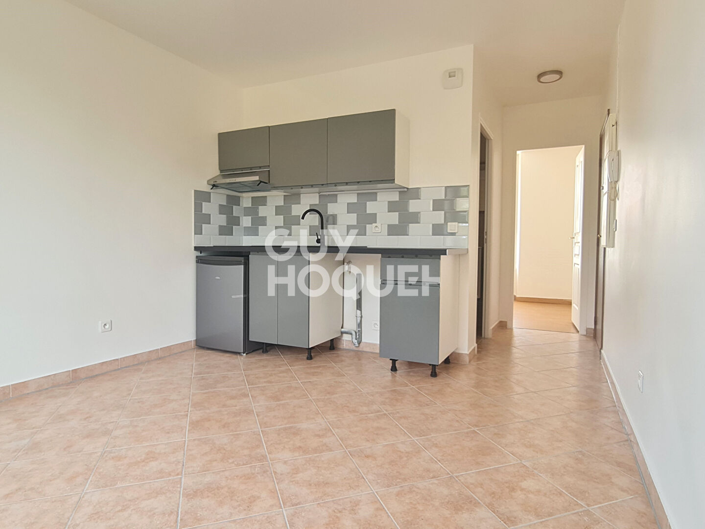 CORBEIL ESSONNES : appartement T2 (26 m²) en location