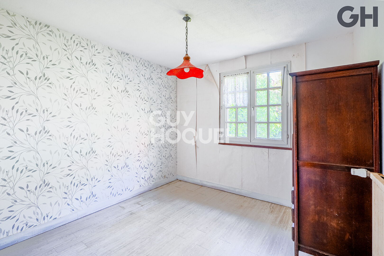 MAISON FAMILIALE SUR SOUS-SOL TOTAL DE 5 PIECES ( 82.85 m²) À SOISY-SUR-SEINE
