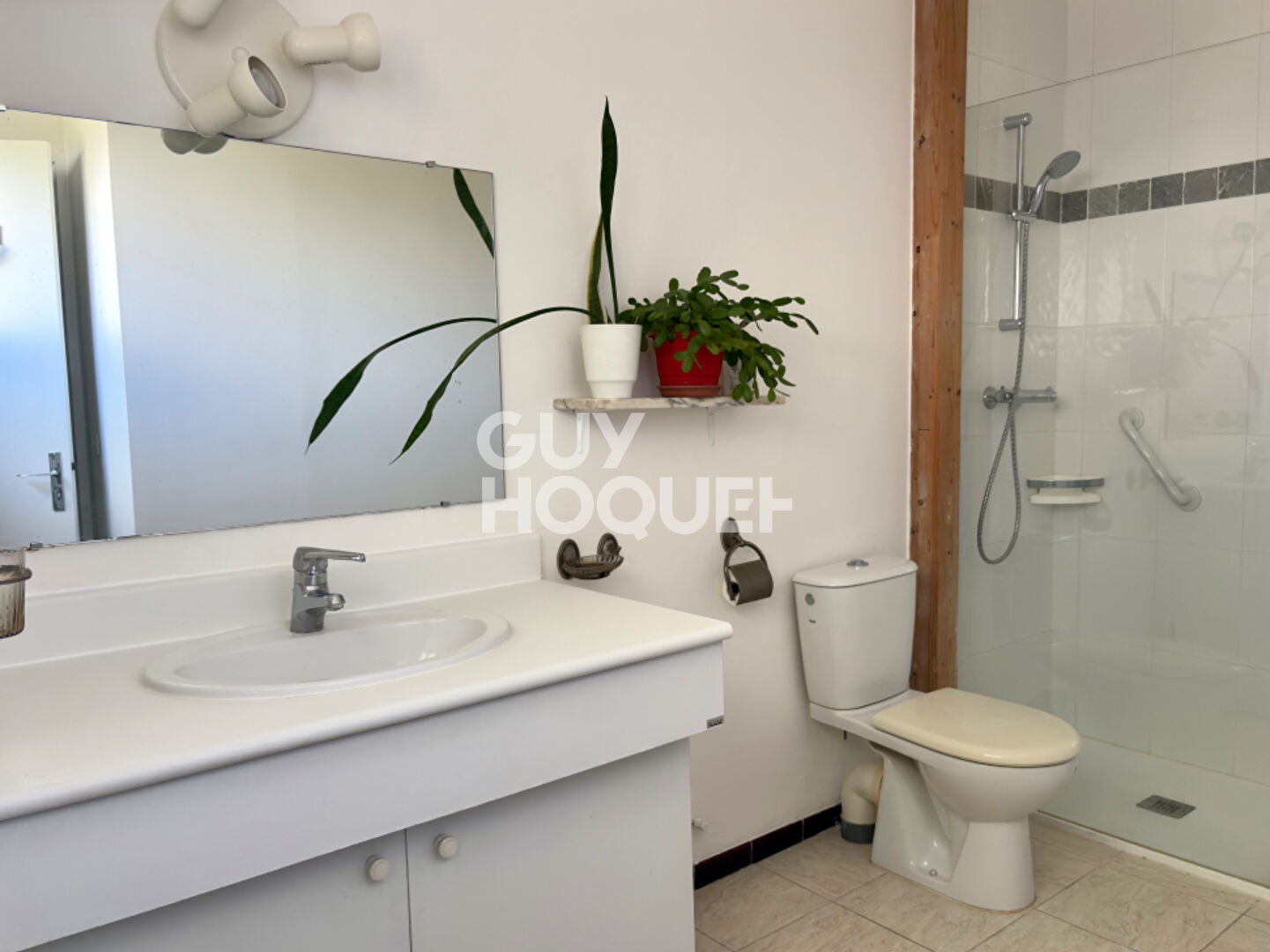 MAISON DE PLAIN-PIED DE 147m2 À SOISY-SUR-SEINE