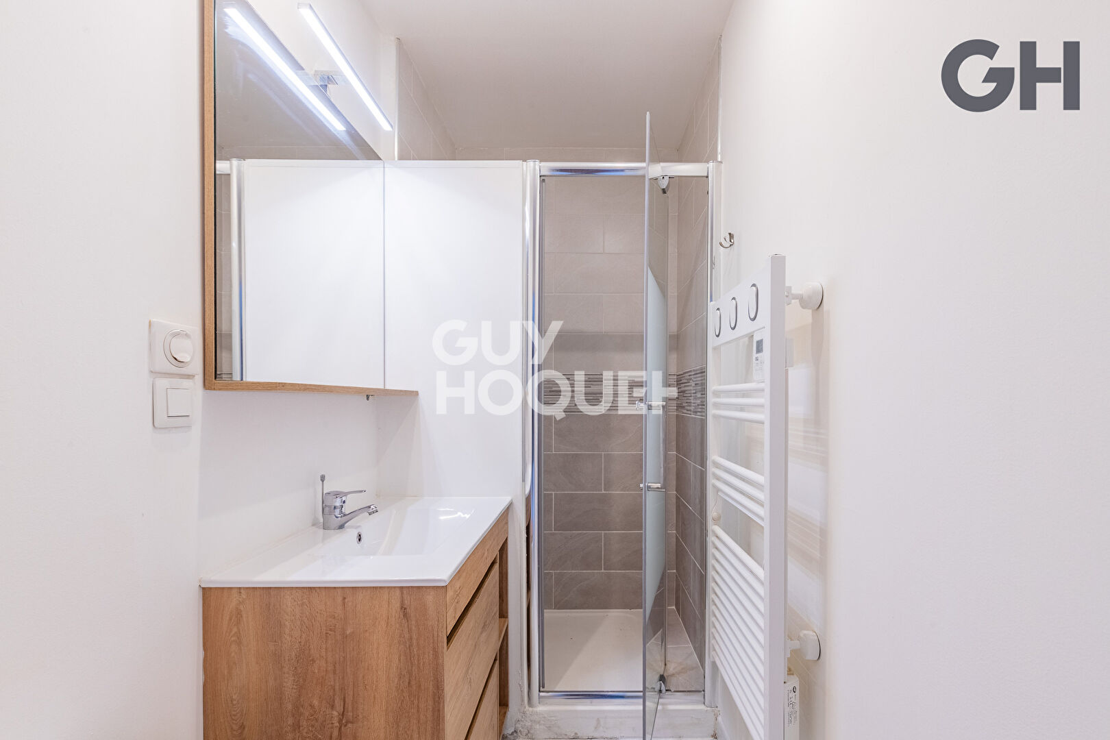 APPARTEMENT 2 PIECES DE 29,18 m² À CORBEIL-ESSONNES