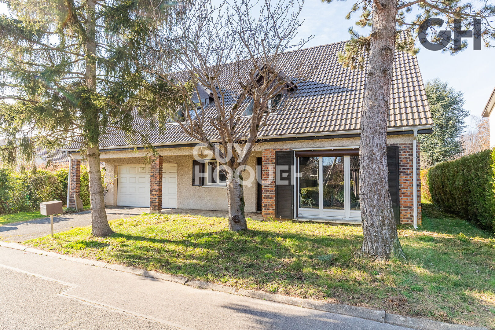 VENTE MODÈLE LAURIER : maison familiale de 8 pièces (189 m²) à SOISY SUR SEINE